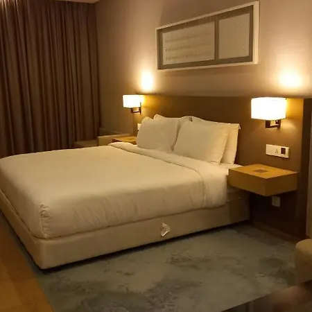 Cozy Apartment With Jacuzzi And Sauna At 188 Suites Klcc Kuala Lumpur Exterior photo