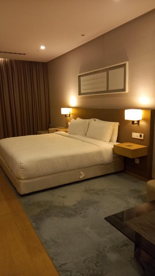 Cozy With Jacuzzi And Sauna At 188 Klcc Kuala Lumpur