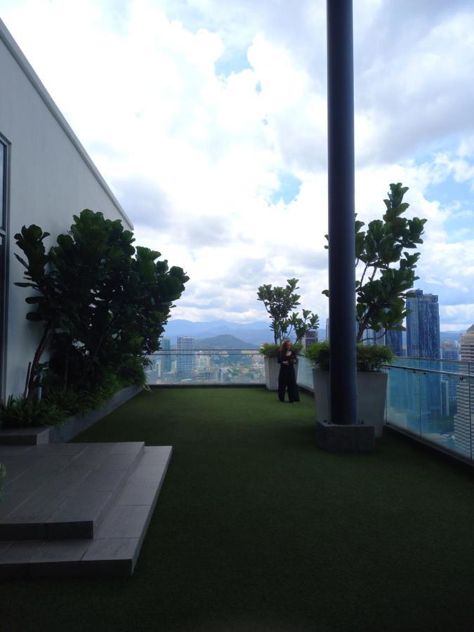 Cozy With Jacuzzi And Sauna At 188 Klcc * Kuala Lumpur